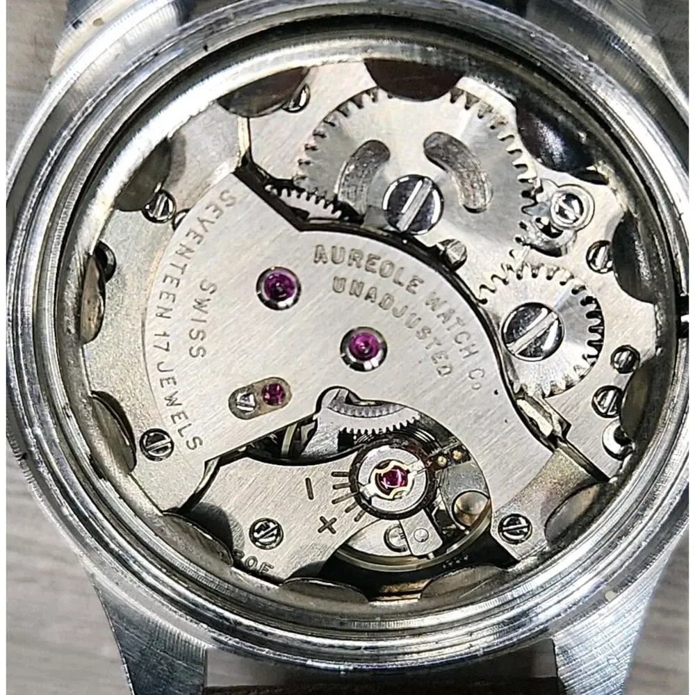 Vintage Belfont 17 Jewels Manual Wind Incabloc watch. New Leather Band. 1950's